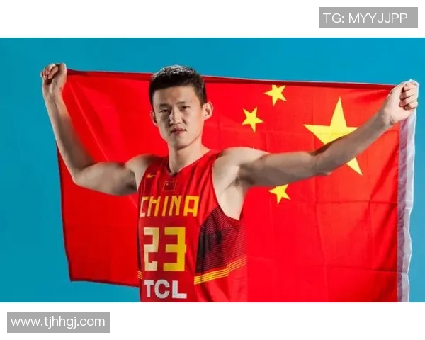 周鹏：从篮球场上的拼搏者到人生舞台的励志典范