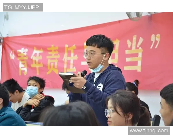 贾诚：在时代洪流中坚定追求梦想的青年奋斗者